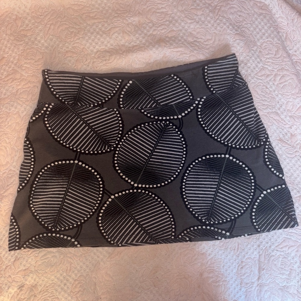 Patagonia Gray and Black Patterned Pencil Skirt